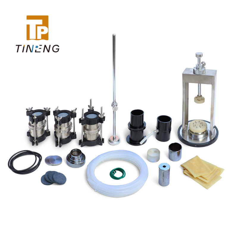 Strain controlled triaxial testing apparatus